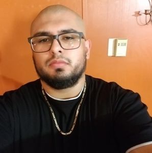 Meet your Posher, Hyram